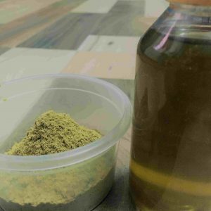 Karisalankanni/Karisilankanni Oil(கரிசிலாங்கண்ணி எண்ணெய்)90g_PaattiVaithiyapodi
